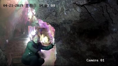 ​3男子盗走山东400万年钟乳石，监控视频已提供给警方