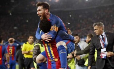 ​诺坎普奇迹之夜，巴萨惊天逆转巴黎，还有多少人记得