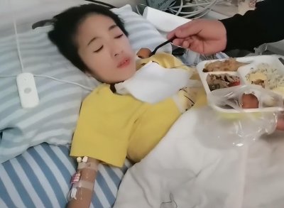 ​反转！长蛆女孩小敏妹妹爆料，姐夫四处求医欠下外债，直播属无奈