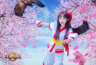 ​王者荣耀女英雄排位前十的cos，露娜最惊艳，不知火舞最诱人