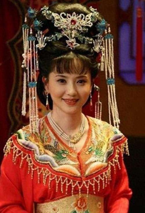 陶慧敏：国家一级演员，越剧话剧影视剧界的佼佼者