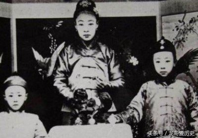 ​女太监阉割过程 令人不寒而栗