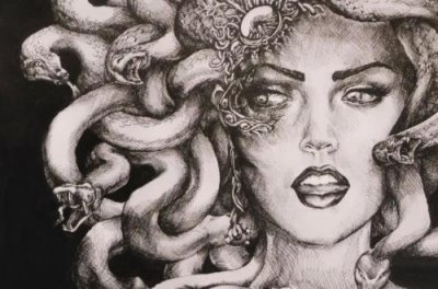 ​背锅而死的美杜莎，是如何通过范哲思，实现逆袭的？