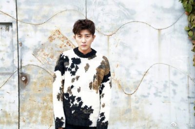 ​大左终于穿对衣服了，又萌又帅