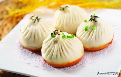 ​长得很像，为啥一个叫水煎包，一个叫生煎包？现在才明白差别很大