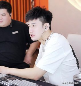 ​神豪“一叶知秋”委屈退网，控诉阿哲煽动粉丝，不想再受这个气了