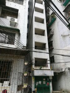 ​广州低层业主阻挠加装电梯 突然倒地猝死