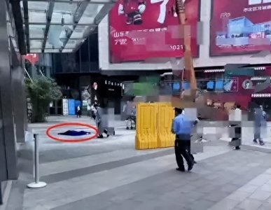 ​22岁女孩跳楼身亡后续：衣衫不整原因曝光，通告已发，真相太扎心