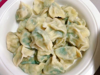 饺子煮太多剩了怎么办?教你这个新吃法,好吃又好看,家人都喜欢