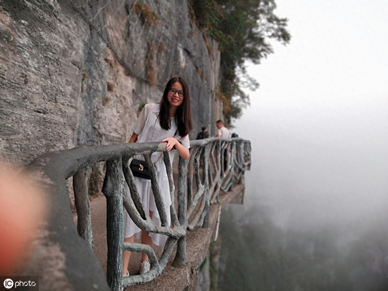 张家界最大的亮点在于优美景色,当地三宝葛根粉、蕨根粉、岩耳