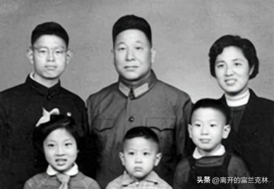 ​不聊八卦，详细拆解下首富岳父60大校林连章的战争及和平时期经历