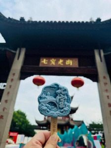 ​在七宝古镇  聆听穿越六百年的悠远钟声丨江南古镇品年味