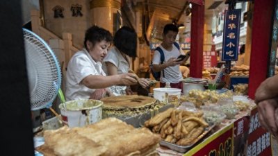 逛吃逛吃!惊艳味蕾的青岛美食大揭秘