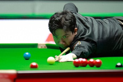 4强出炉!斯诺克世界大奖赛战报:宾汉姆5:4塞尔比,小特横扫瓦菲