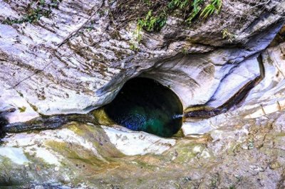 寻美鹤峰:峡谷里的青峰峡