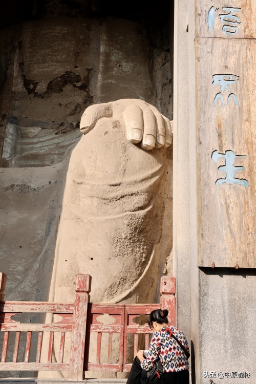 浚县大伾山天宁寺,最出名的就是北方最大的大伾山大佛