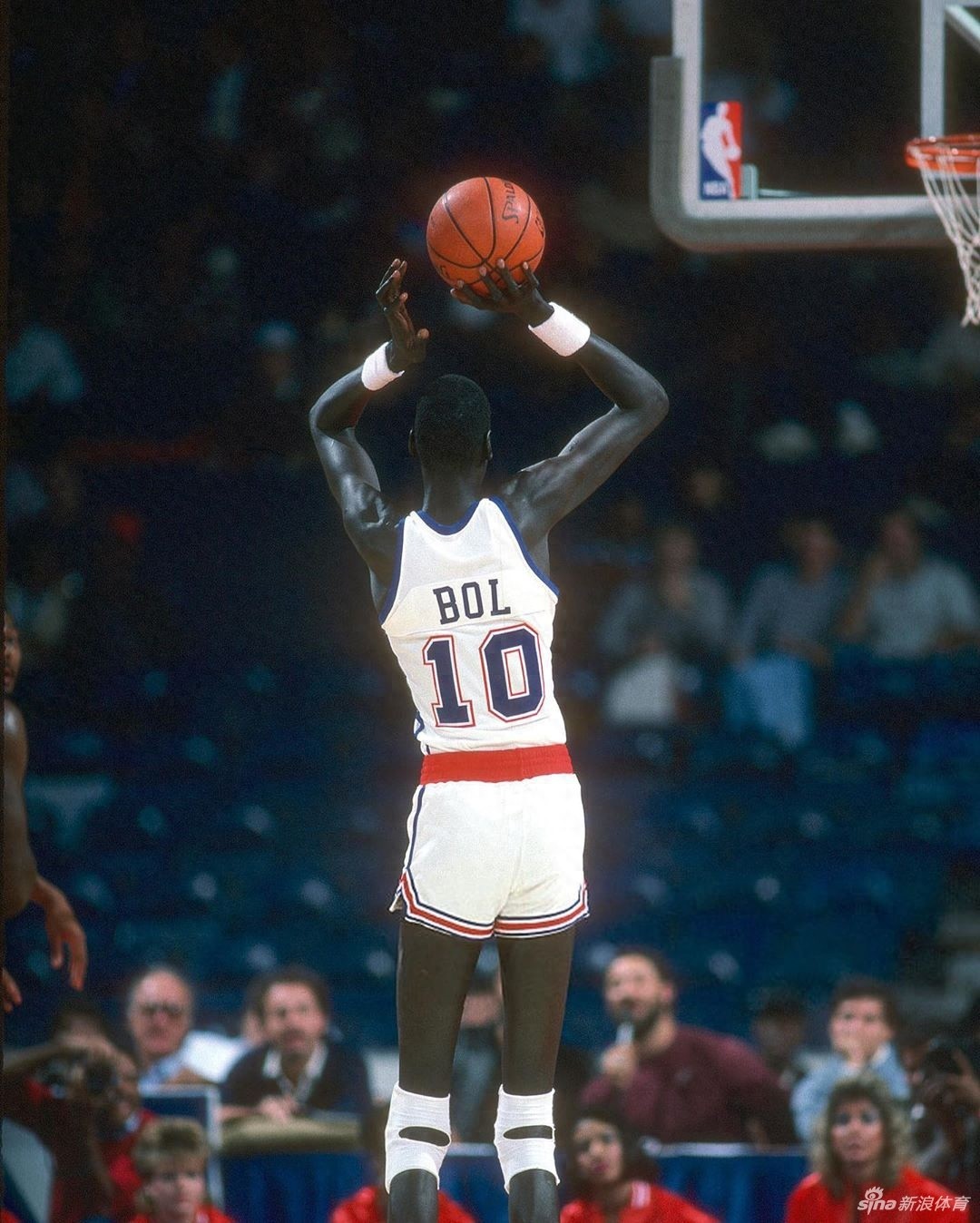 马努特-波尔 - 身高2米31