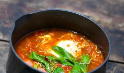 ​泡面别急着煮，试试张云雷的“雷式煮面”，虽有点麻烦但味道特棒