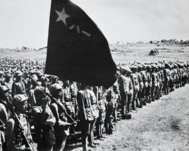 ​政委究竟是个什么职务？司令员跟政委相比，哪一个实权更大？