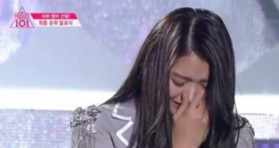 韩国女星任娜英鼻子坍塌又神奇复原