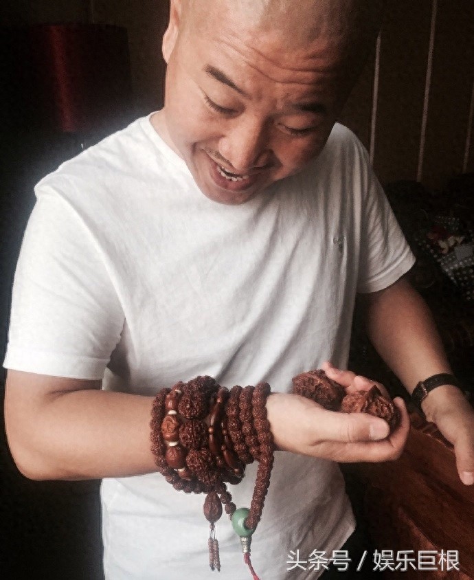 刘能(王小利),一夜成名,始终保持着农民的质朴