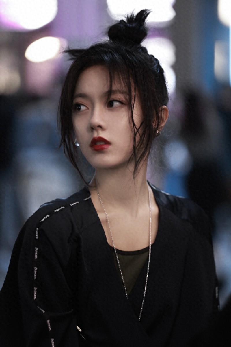 流浪地球(2019电影排行冠军)女一号赵今麦 之 绝美写真