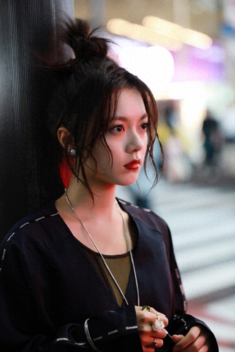 流浪地球(2019电影排行冠军)女一号赵今麦 之 绝美写真