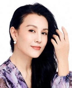 ​美若天仙,凭一张脸红透半边天——她是传奇“第一绿叶”朱晏