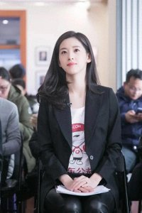 ​奶茶妹妹章泽天的故事