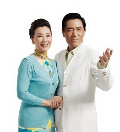 60岁陈宝国的同岁妻子赵奎娥近照