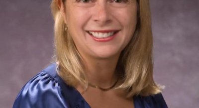 ​在每一个舞台上，奥威尔都遇到了残暴压制真理的政权