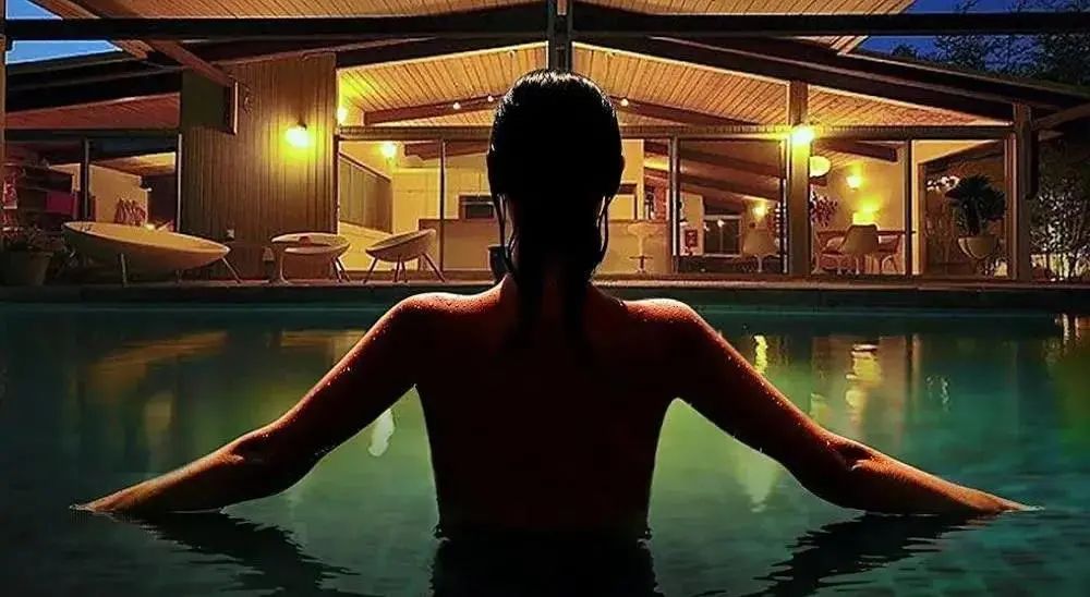 恐怖片排行榜前十名电影(全球公认十大高分恐怖电影排名)-图4 恐怖片排行榜前十名电影(全球公认十大高分恐怖电影排名)-图4