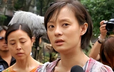 ​孙俪资助4年的“白眼狼”向海清，结局令人解气，走到今天怪谁？