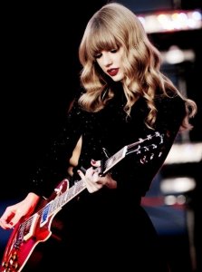 ​霉霉为什么叫霉霉