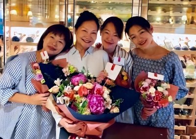 ​S妈无法走出痛失女儿的悲伤，又双叒叕发文：他是骗子我是傻