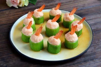 ​丝瓜这样做，鲜味十足，做法超简单！孩子天天点名要吃