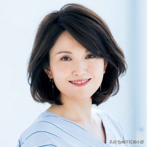 ​到了日本才发现：冬季鲍勃发型才是50岁女人的最爱，显年轻很洋气