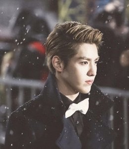 ​疯狂曝光！吴亦凡看守所内惊人近况曝光！