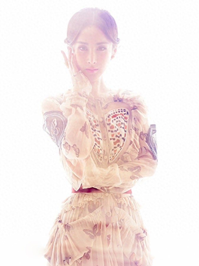 “氧气美女”王若心凭《致青春》和《寂寞空庭春欲晚》人气直升