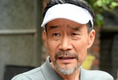 69岁国家级演员李雪健患鼻咽癌21年，近况曝光令人心疼 !