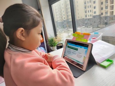 ​宪法伴我成长——记淮安市天津路小学宪法宣传周活动