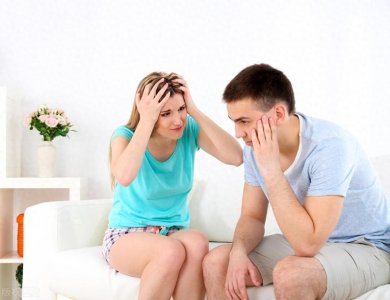 ​《2025婚恋报告》曝光：36%夫妻尝试＂周末婚姻＂，这届年轻人悟了