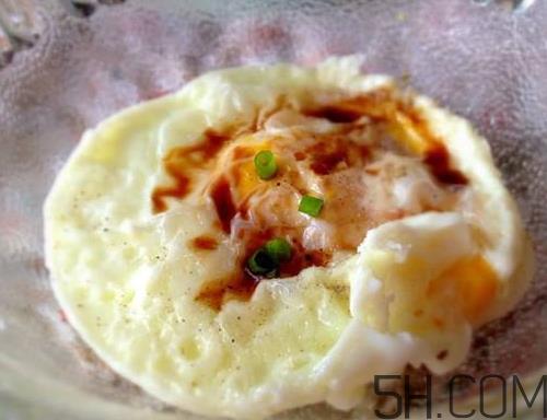 煎鸡蛋可以治疗咳嗽吗?煎鸡蛋止咳做法大全 煎鸡蛋可以治疗咳嗽吗?煎鸡蛋止咳做法大全