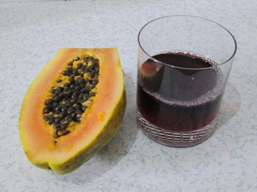 红酒木瓜汤什么时候吃好 什么人不适合吃红酒木瓜汤 红酒木瓜汤什么时候吃好 什么人不适合吃红酒木瓜汤