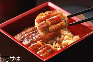 鳗鱼可以放冰箱冷藏吗 冰箱保存鳗鱼小技巧 鳗鱼可以放冰箱冷藏吗 冰箱保存鳗鱼小技巧