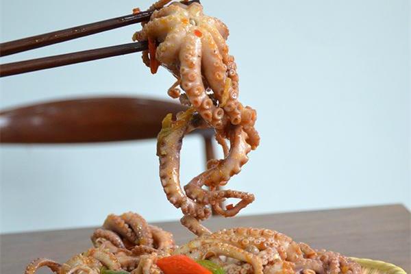 章鱼怎么清洗处理 章鱼如何做好吃 章鱼怎么清洗处理 章鱼如何做好吃