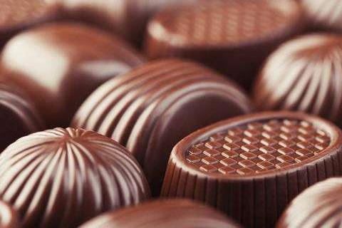 黑巧克力怎么吃不苦 黑巧克力不苦的吃法 黑巧克力怎么吃不苦 黑巧克力不苦的吃法