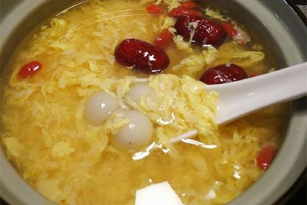 米酒汤圆喝多了会怎样 米酒汤圆喝多少合适 米酒汤圆喝多了会怎样 米酒汤圆喝多少合适