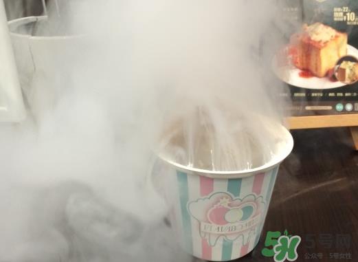 冰淇淋为什么会冒烟?会冒烟的冰激凌怎么做? 冰淇淋为什么会冒烟?会冒烟的冰激凌怎么做?