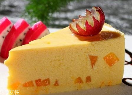 芝士蛋糕热量高吗 吃芝士蛋糕会发胖吗
